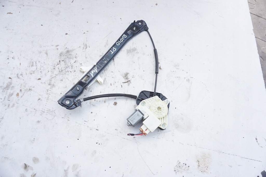 фото №1, Механізм скло правий задня skoda rapid