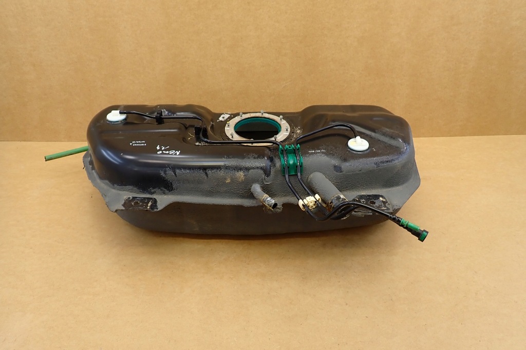 Citroen nemo 1.4 8v 07- бак bak пального 51810263 оригінальний номер Зі Шроту