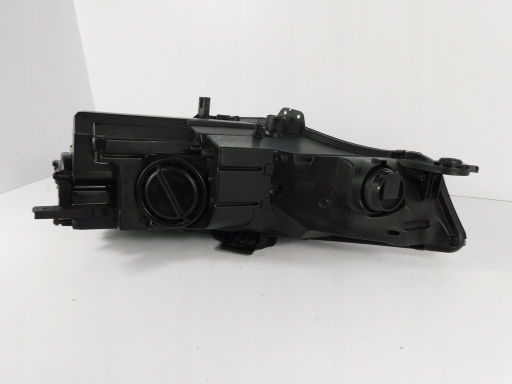 фото №10, Audi a4 b9 8w лампа правая ксенон led 8w0941006