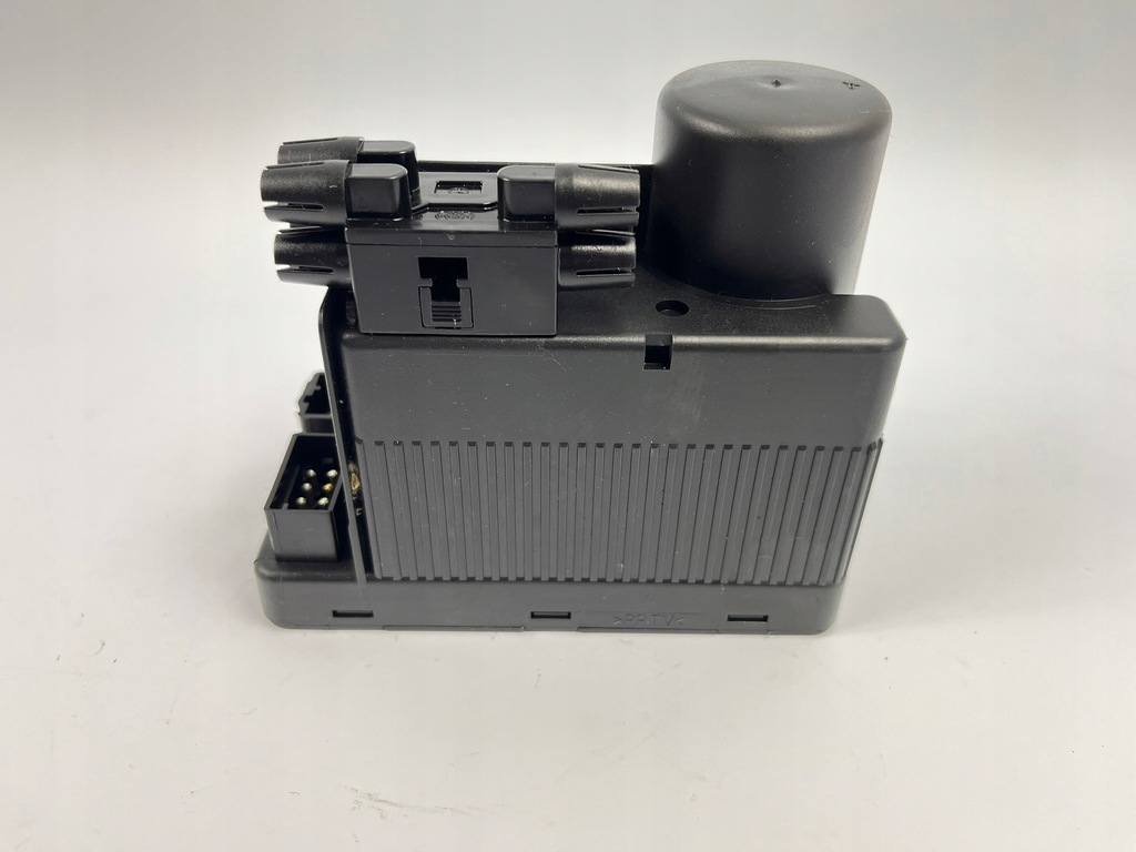 фото №8, Помпа центрального замка компресор mercedes w124 w202 2028000048 0132006331