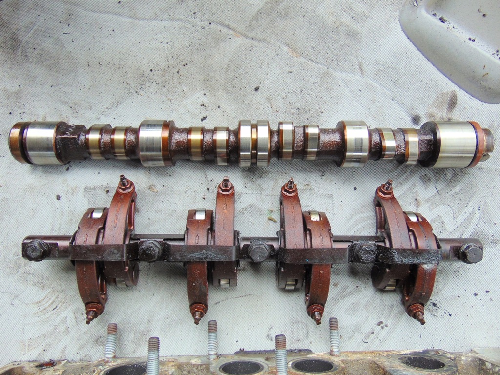 фото №7, Головка вал коромисла kpl dacia sandero i 1.4 8v бензин europa