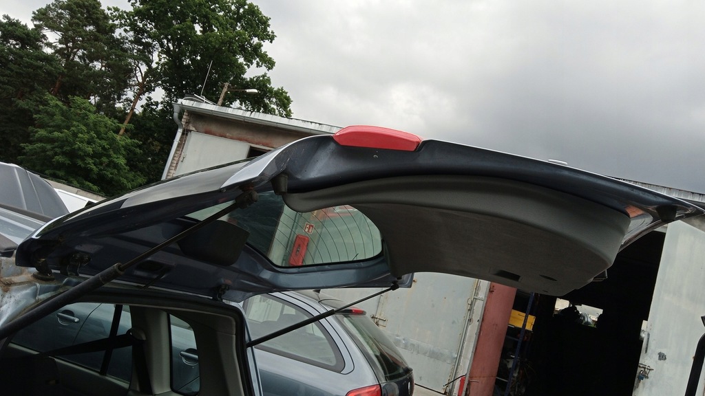 фото №10, Mazda ii 02- кришка багажника багажника комплектна kombi код лакофарбового покриття 27p