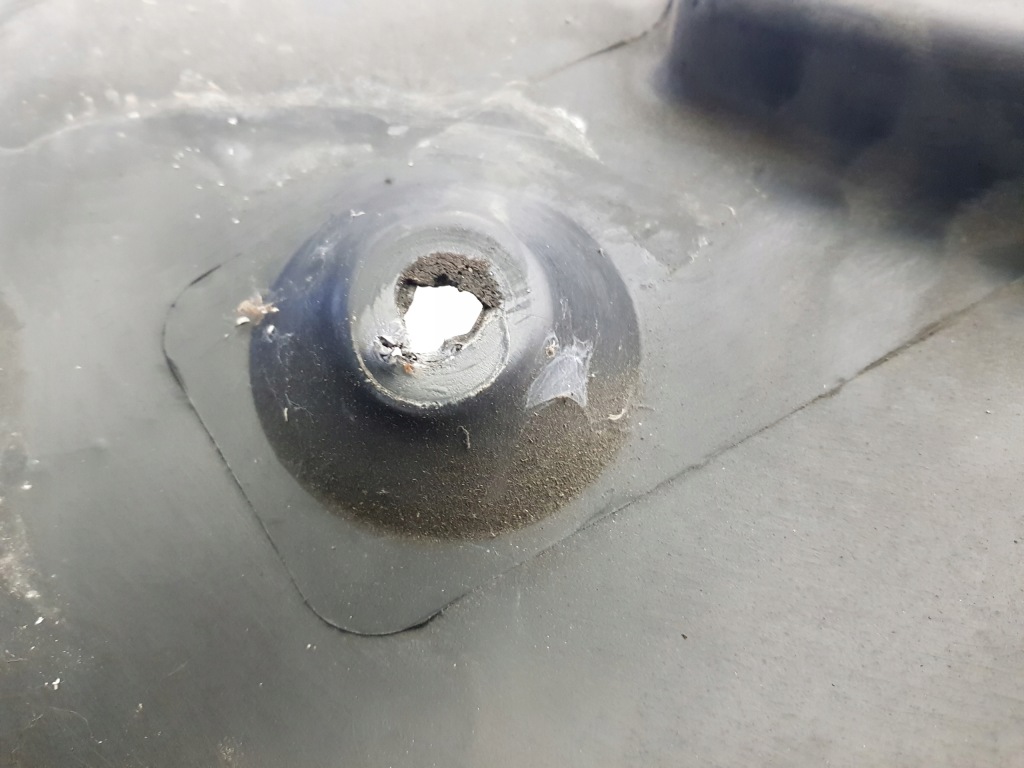 Підкрилок лівий задній ліва задні mercedes sl r230 w230 2306980122 Доставка