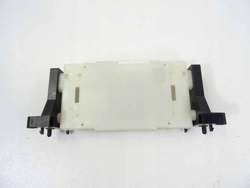 фото №5, Nissan pulsar 1.2 автоматическая коробка передач модуль кондиционера 277603zp0b