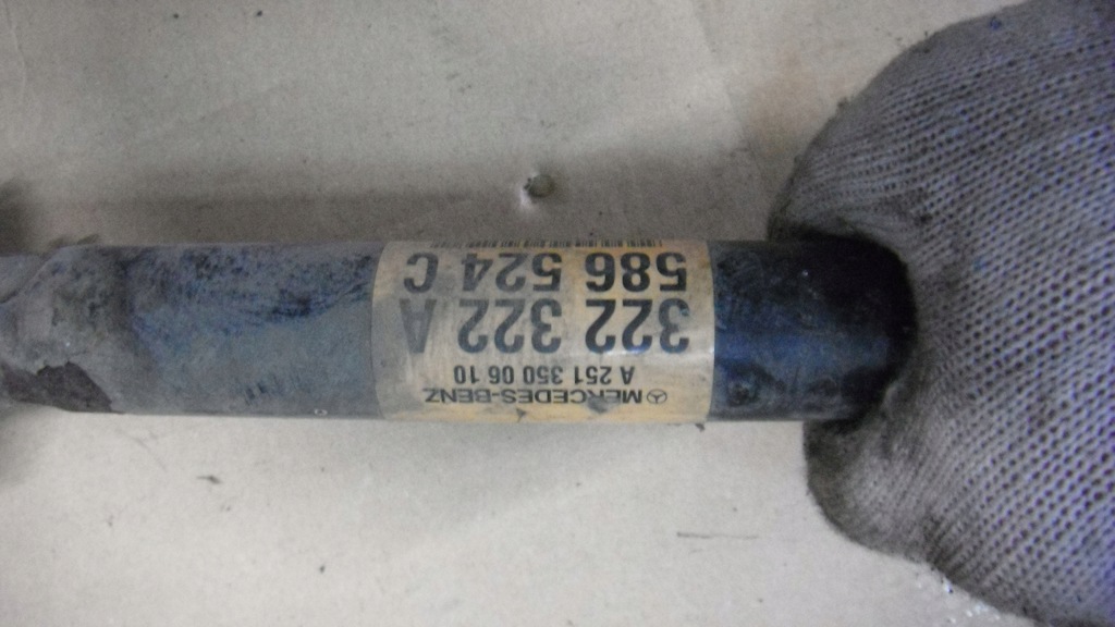 фото №2, Mercedes r w251 05- приводной вал правая задняя 2513500610