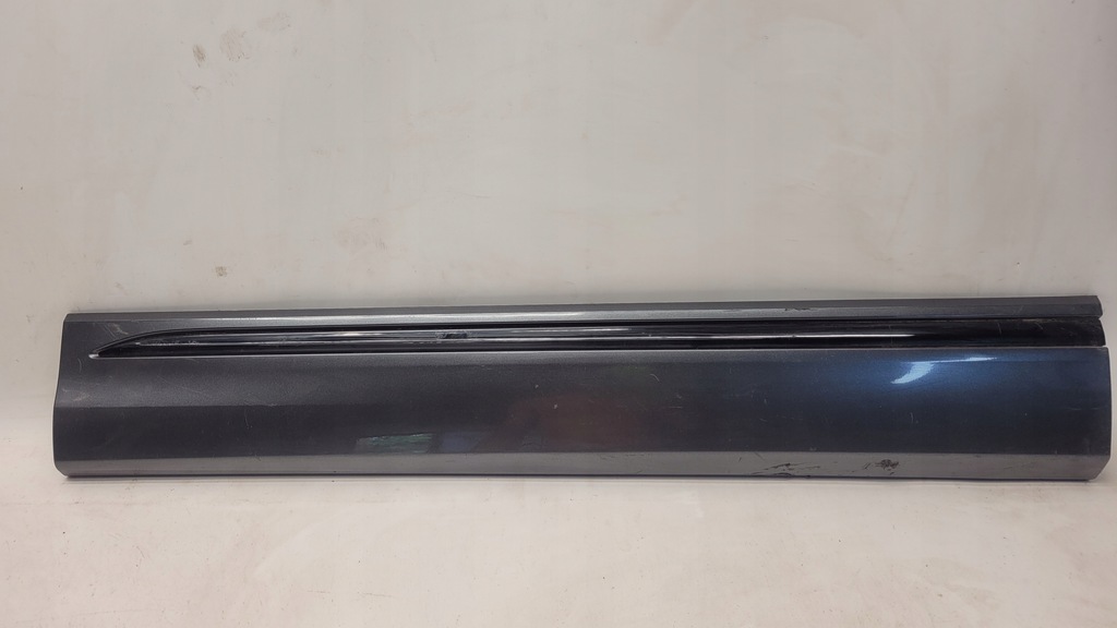 фото №1, Audi q8 4m8 молдинг боковая дверь левая перед