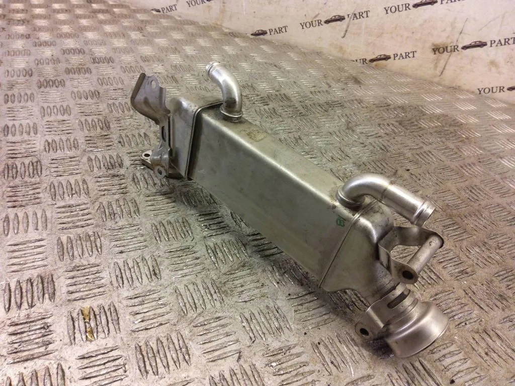 фото №7, Радиатор egr mercedes-benz a w176 a6511400575 2.14l дизель 100kw 2014