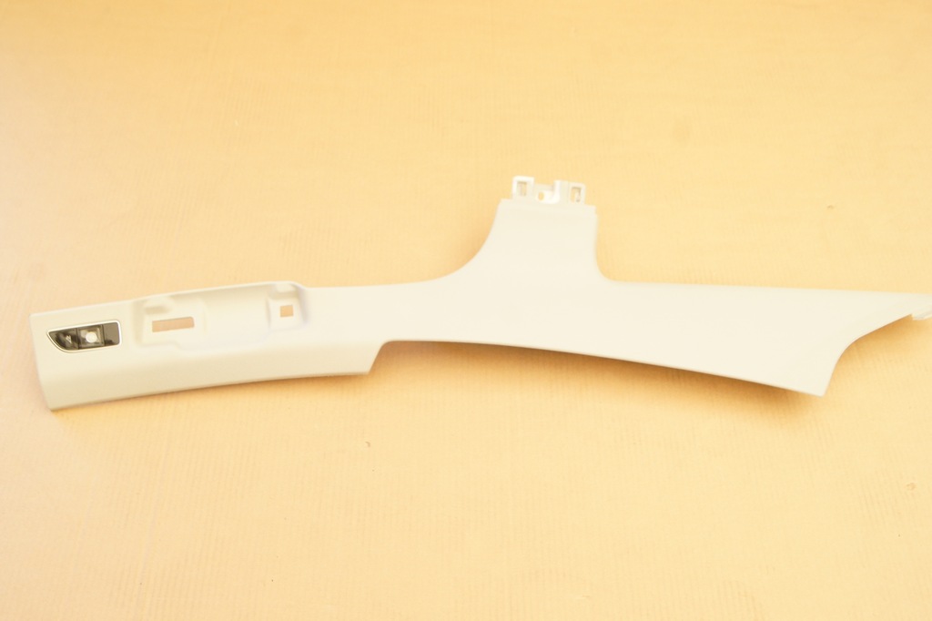 фото №1, Gd audi a8 4h0 защита стойка правая 4h0868290b