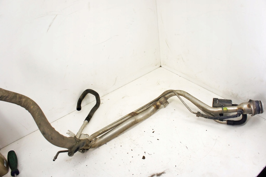 фото №1, Lb093 jaguar xj x351 5.0i труба заливна горловина пального