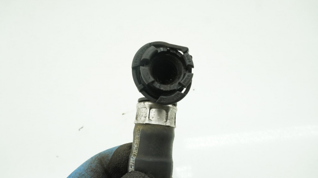 фото №5, Volvo xc90 i 2.4 d5 шланг радиатора 30745337 waz водяной d5244t