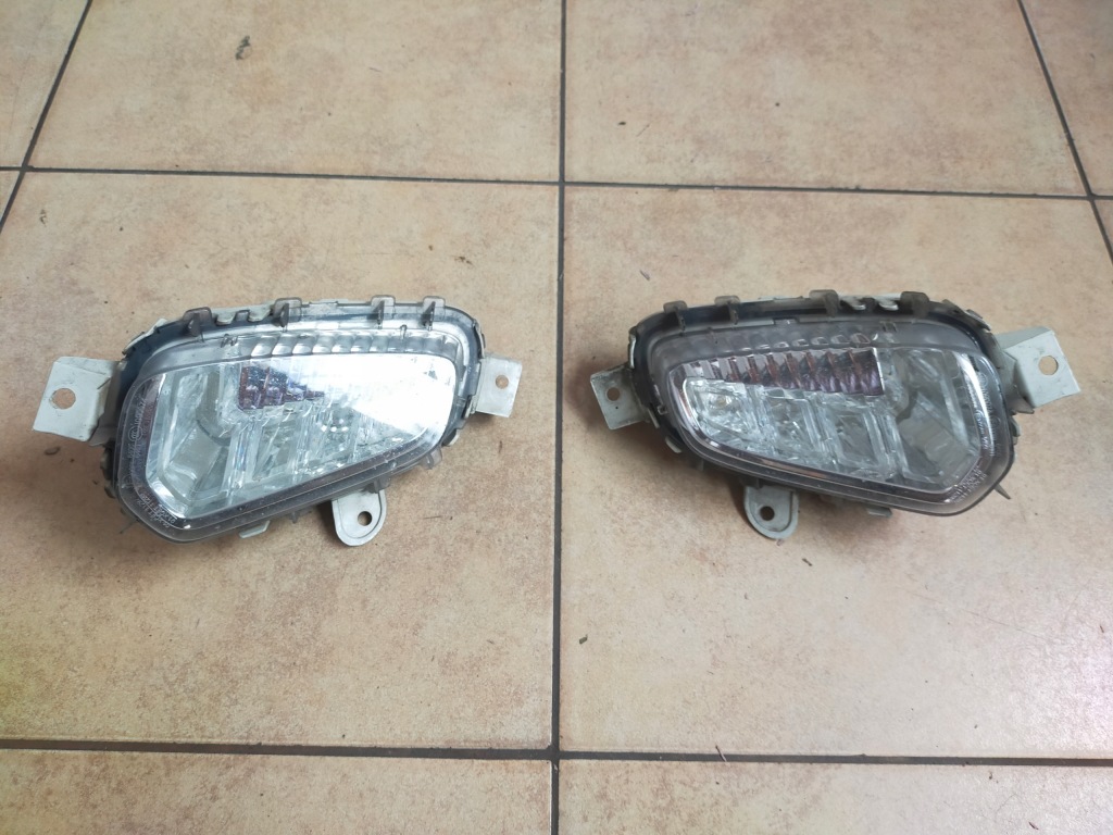 Купить Volvo v40 2 led r-design cross cc - левый 31323115