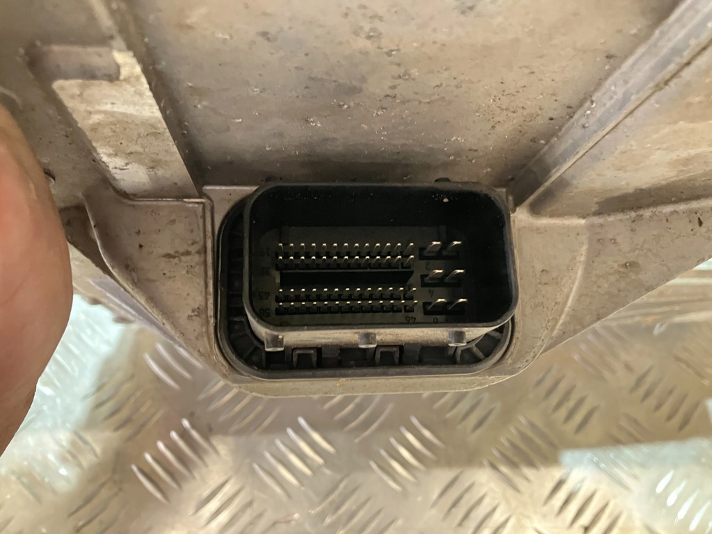 фото №7, Бортовий комп'ютер блок керування двигуна mercedes eqb x243 300 4matic