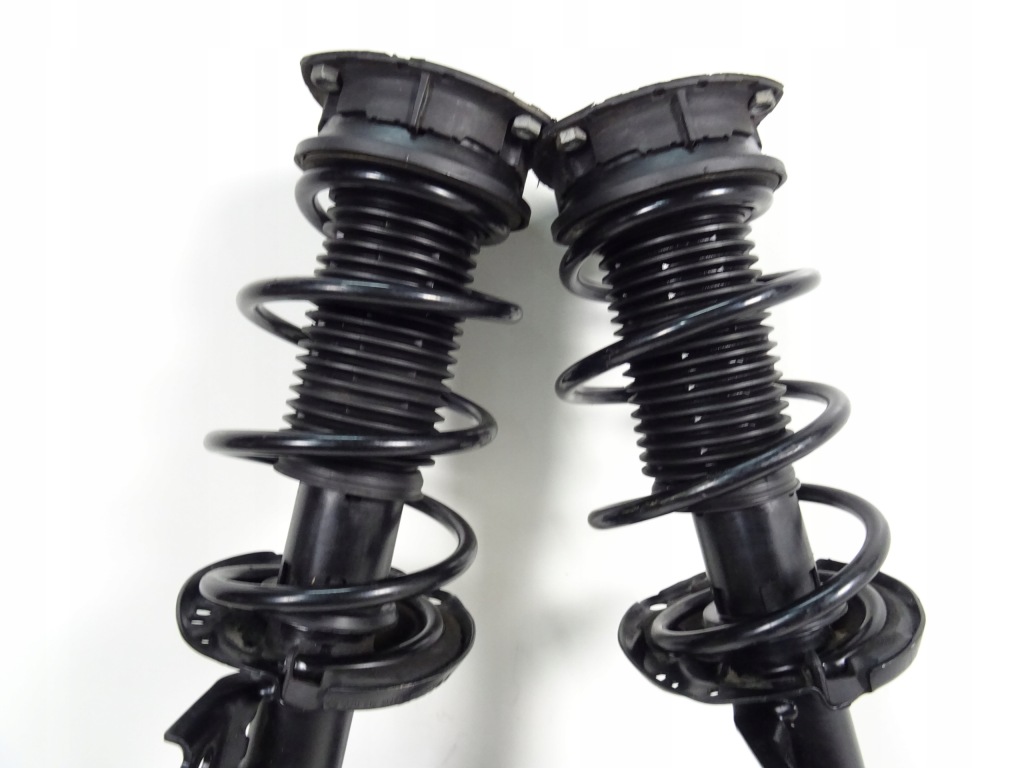 Audi a3 8v рестайлинг  амортизатор поворотный кулак правая перед 5q0256r 5q0413023eb в Украине