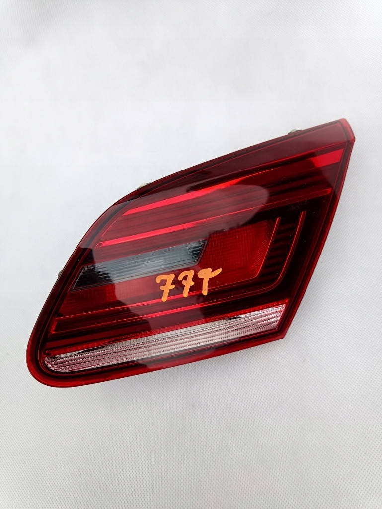 фото №1, Лампа задняя задняя правая w крышка vw passat cc lift