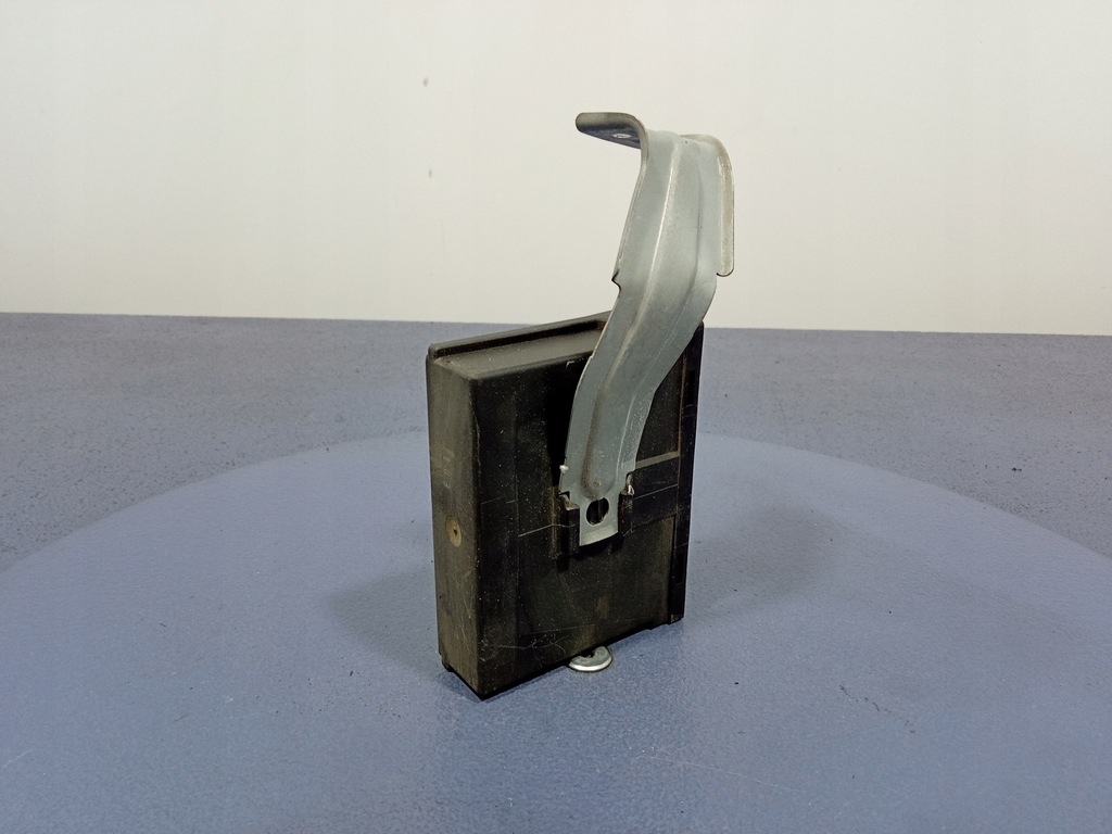 фото №6, Nissan primera p12 модуль блок управления комфорта 28550av710