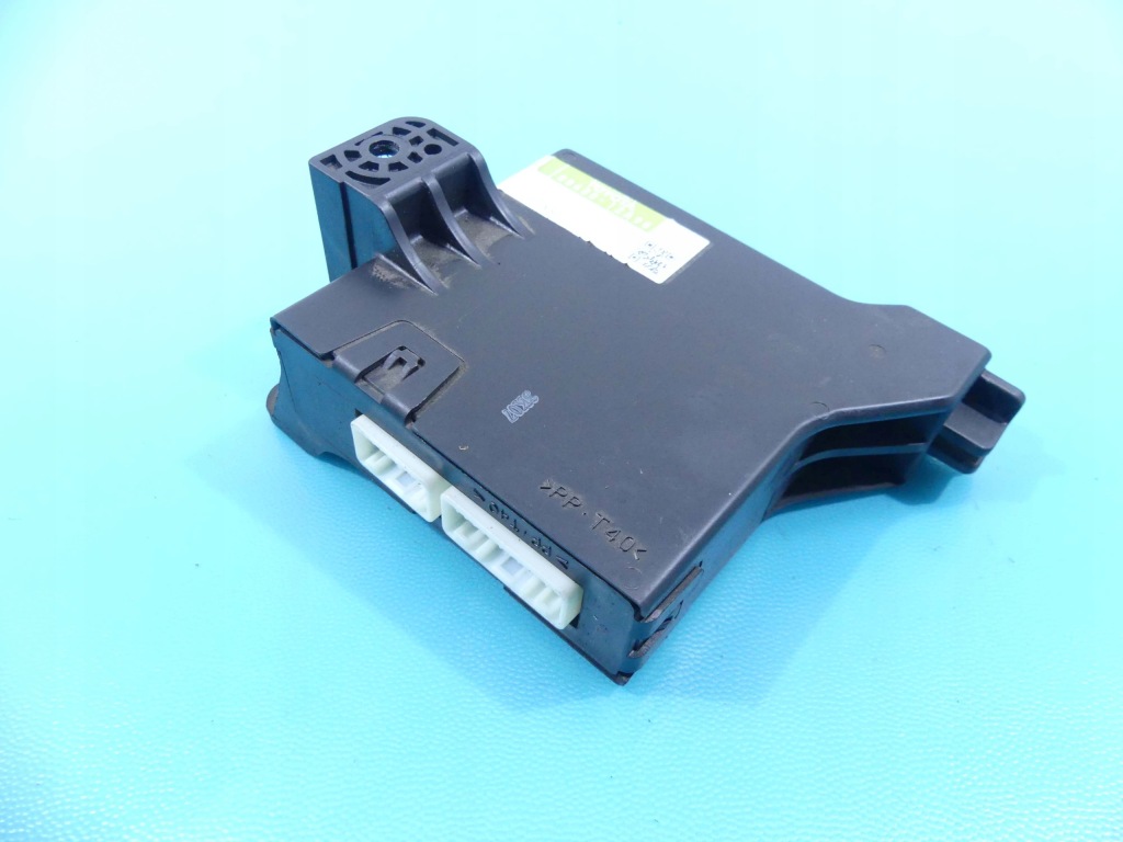 фото №1, Модуль кондиционера toyota corolla e15 177600-2733