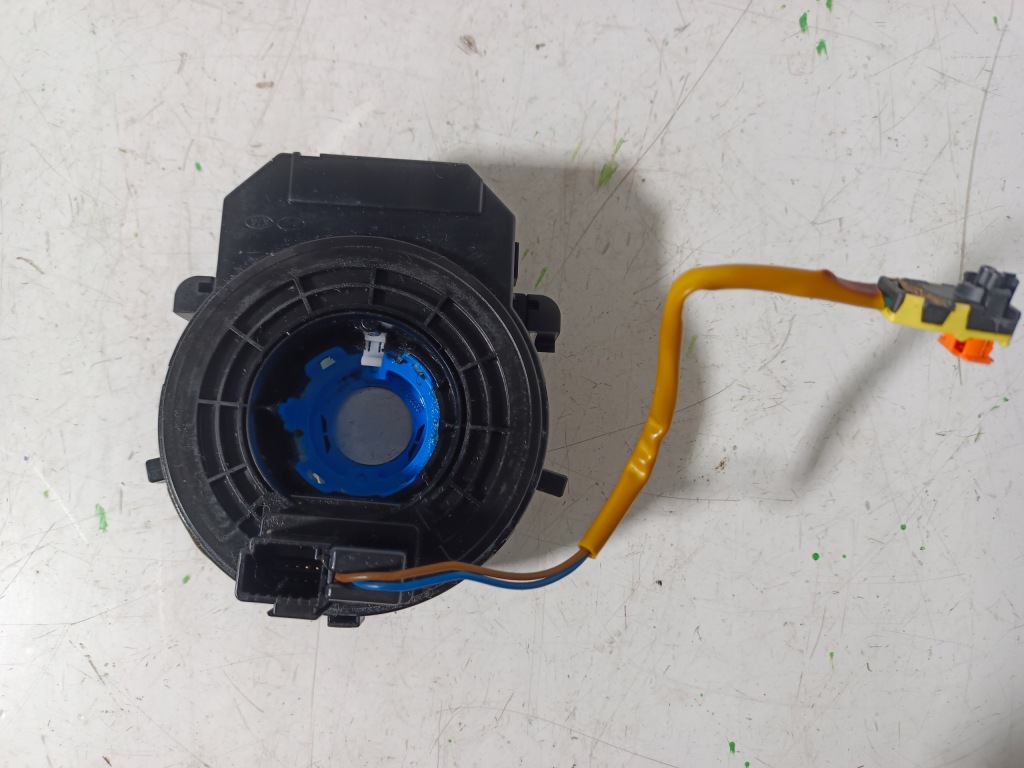 фото №1, Hyundai veloster лента подушка безопасности шлейф pod многофункциональный