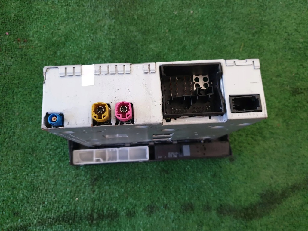 фото №8, Audi a4 b8 считыватель navi 8t1035652g