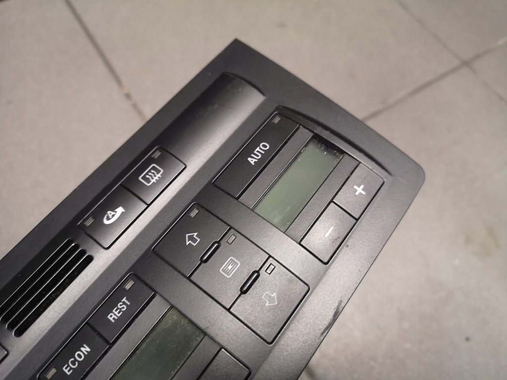 фото №7, Панель кондиционера audi a8 d2 lift 4d0820043m