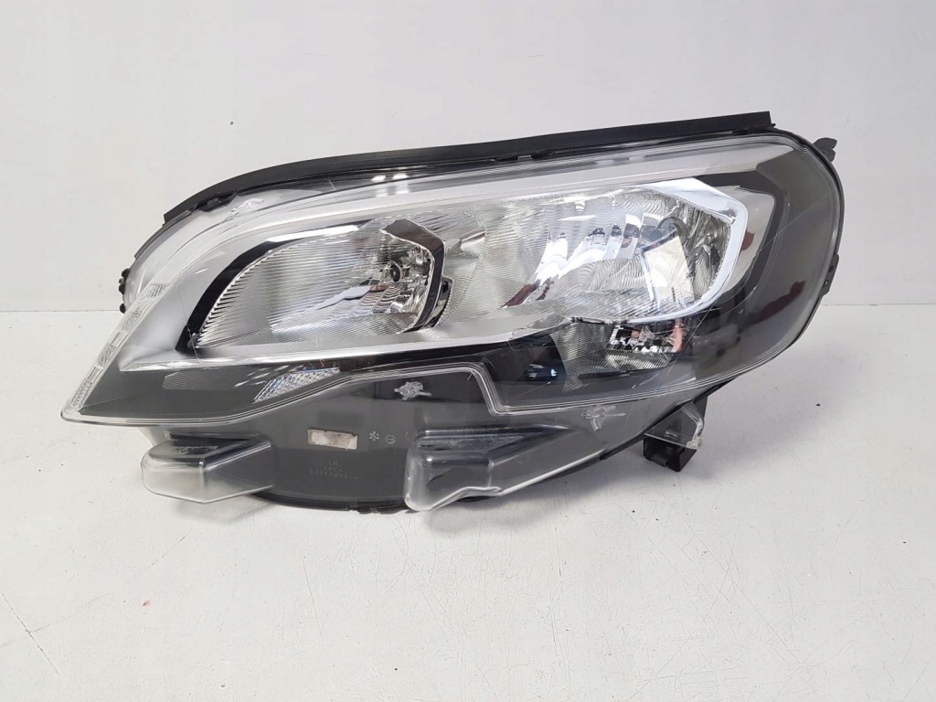 фото №14, Peugeot expert iii citroen traveller 16- лампы правая левая фара комплект