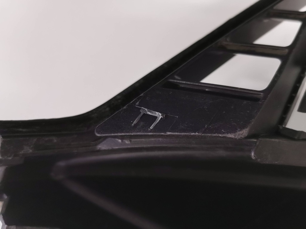 фото №15, Решётка бампера передний kia ceed iii lift правая 607.