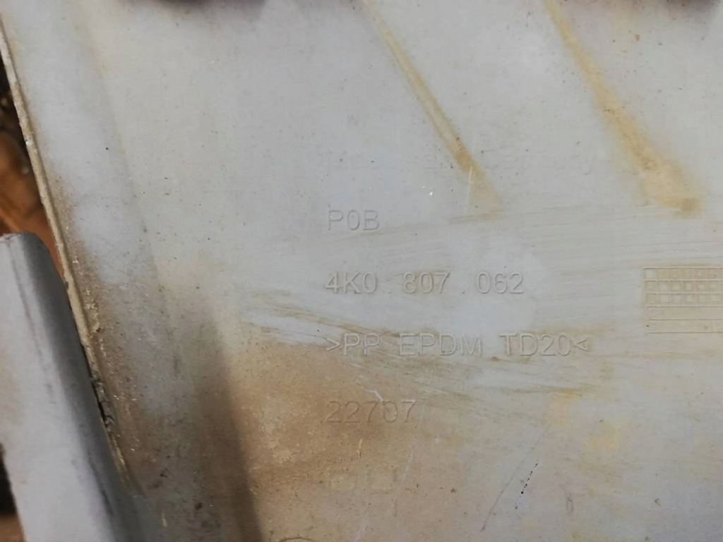 фото №7, Ll audi a6 c8 allroad 2018-2023 молдинг накладка бампера права 4k0807062