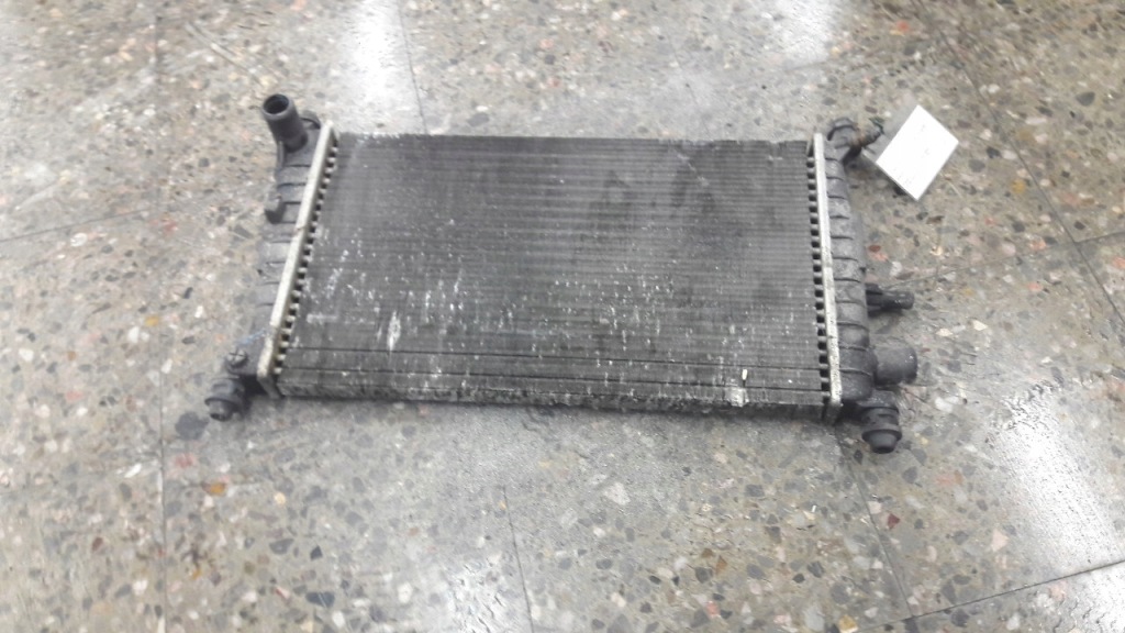 Радиатор воды ford fiesta mk4 1.25 97r Киев