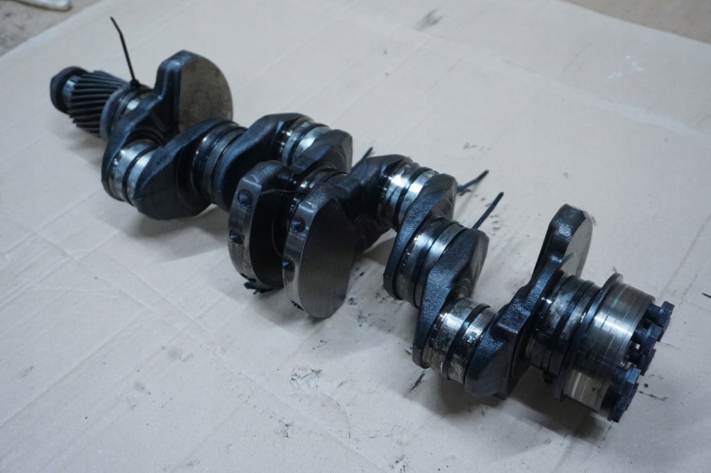 фото №1, Mitsubishi pajero ii wał коленчатый шатун 2,8 tdi 4m40