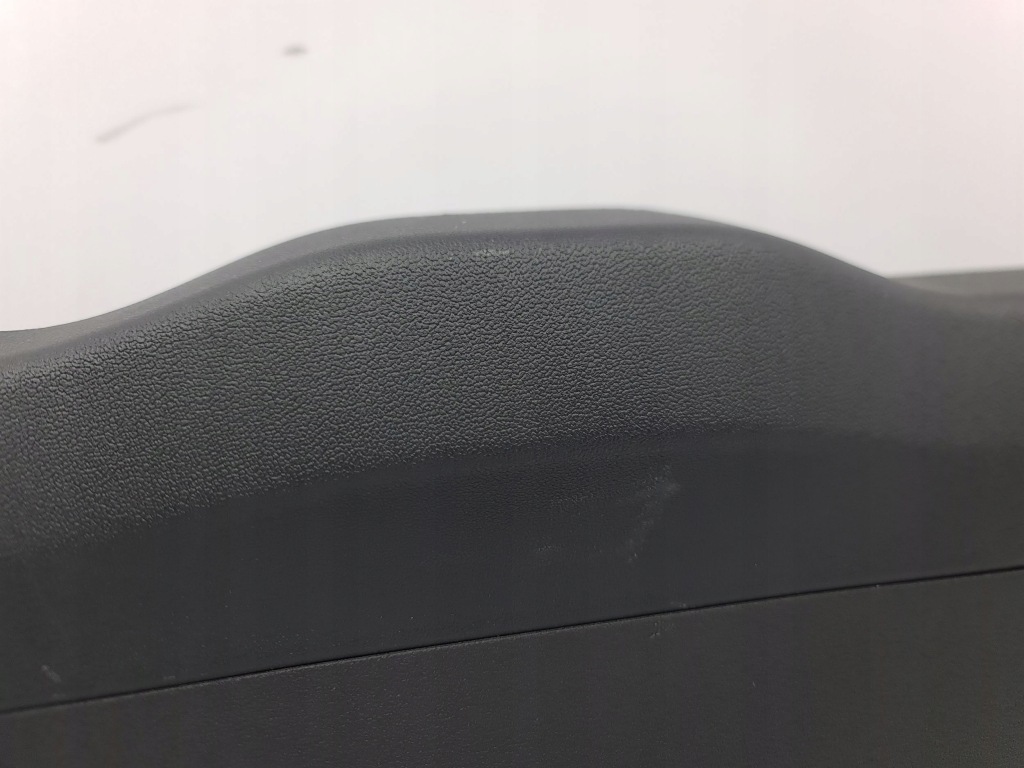 фото №12, Audi a1 2023 обшивка кришки задній багажника i інше елементи