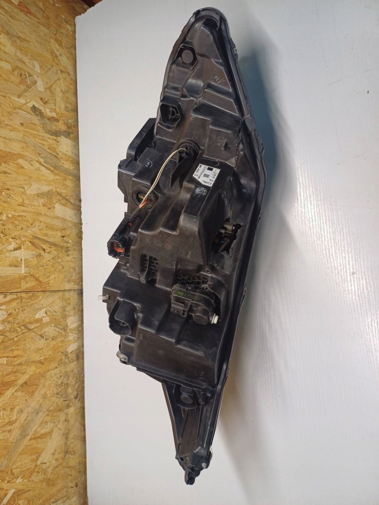 Nissan qashqai j11 рестайлинг  фара full led правый  10018015 Киев