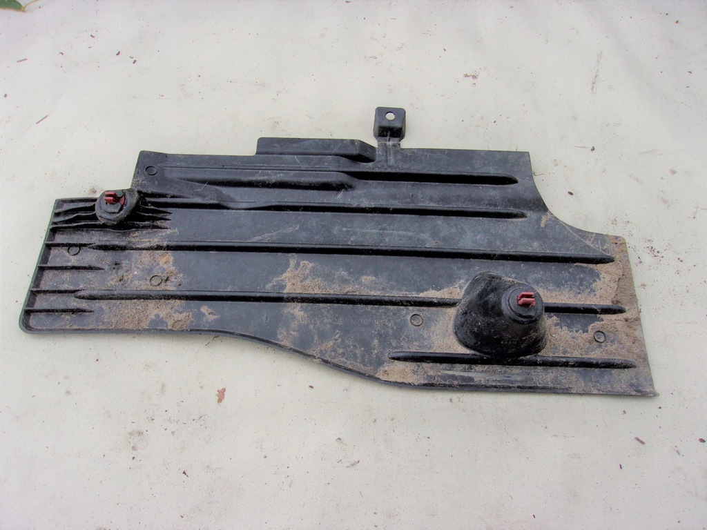 фото №2, Focus mk3 пластик захист підвіска права