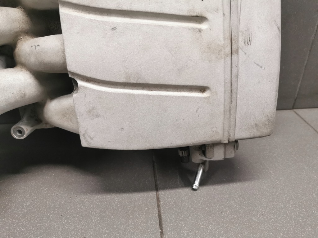 фото №8, Volkswagen оригинальный номер 07c133185r коллектор всасывающий