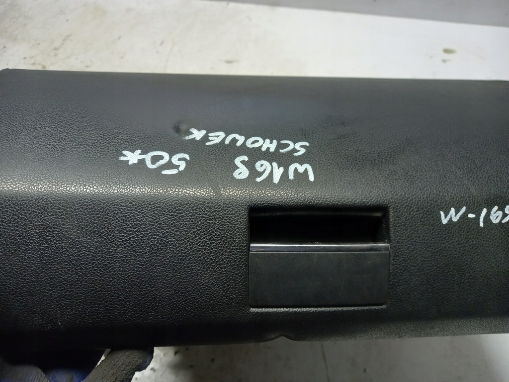 фото №5, Бардачок пасажира mercedes-benz w169