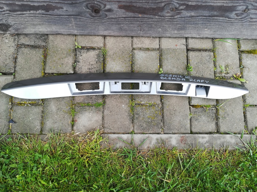 фото №2, Renault scenic iii накладка крышки задняя