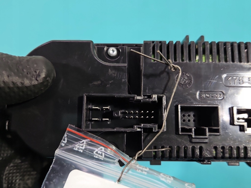 Купити Панель  панель обдув mercedes w246 a2469000515