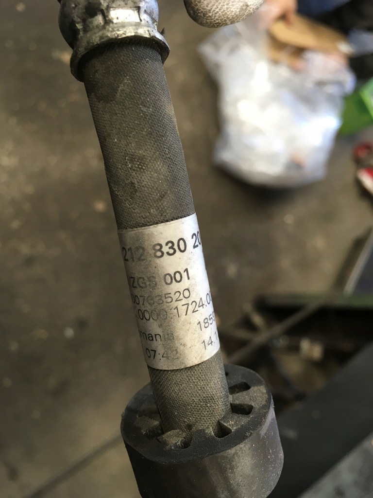 фото №6, Шланг кондиціонера mercedes cls c218