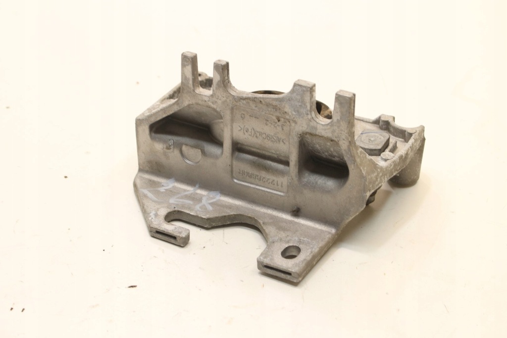 фото №4, Кронштейн подушка коробки 112228880r dacia dokker stepway