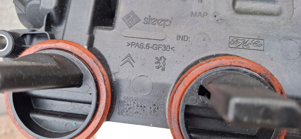 фото №10, Citroen c5 iii x7 2.2 hdi крышка клапанов 9678420380