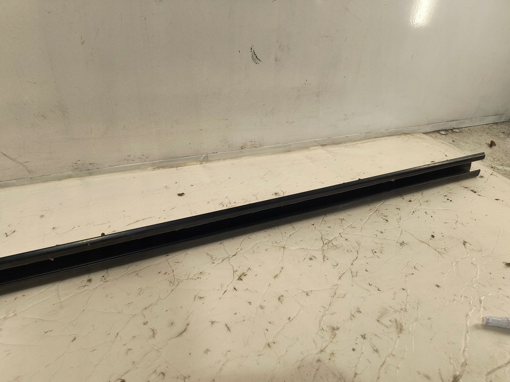 фото №6, Renault master iii направляющая дверь раздвижных правая 777600002r