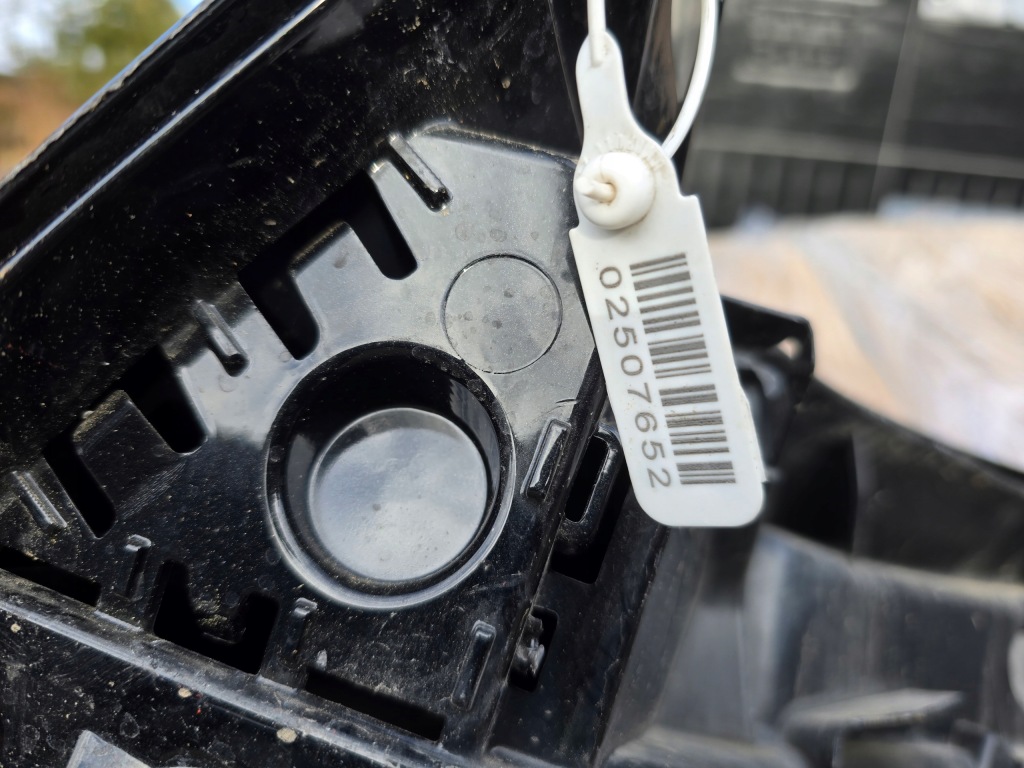 Кришка багажника задні задня накладка bmw ix i20 Зі Шроту