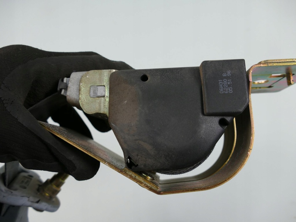 фото №4, Renault scenic i pas безопасности правый перед