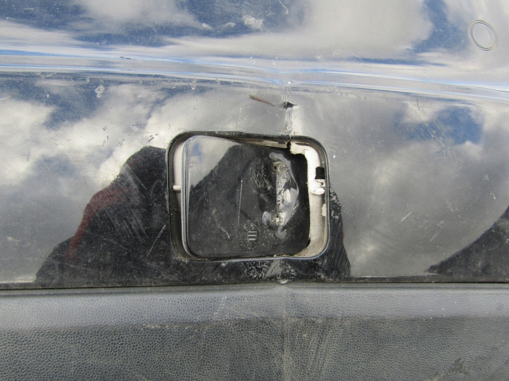 Бампер задний задний mercedes w203 clc парктроник Недорого