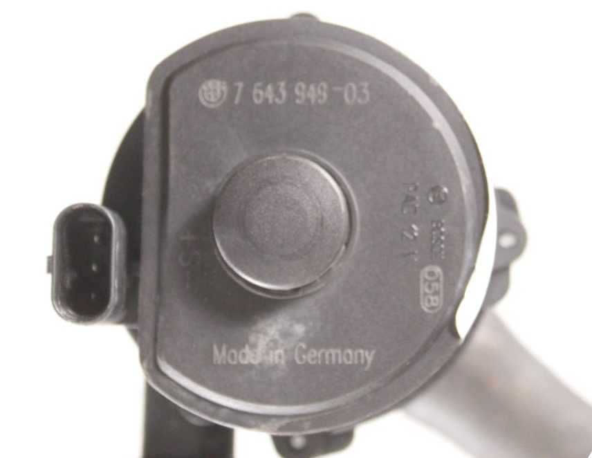 Дополнительная насос воды bmw x3 f25 2.0 d 7643949 Недорого