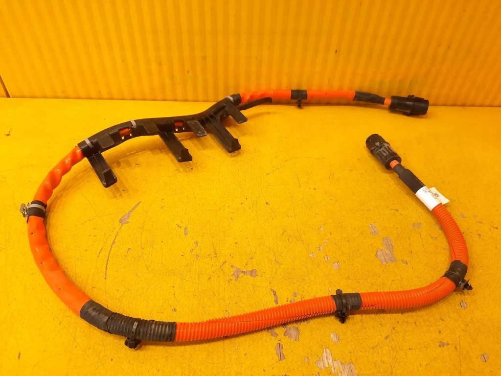 фото №1, Mercedes-benz gle w167 гибрид шланг зарядки a1675407225