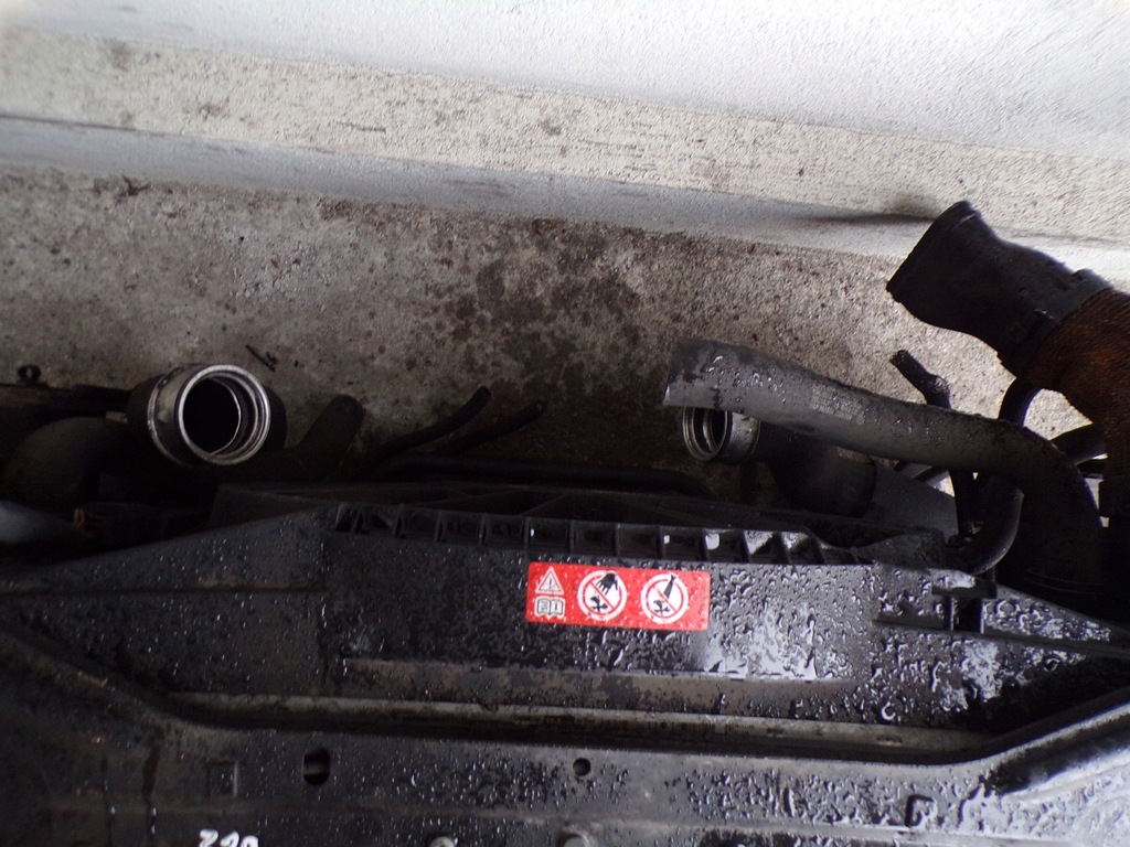 фото №5, Pas передний радиатор mercedes w219 cls комплект