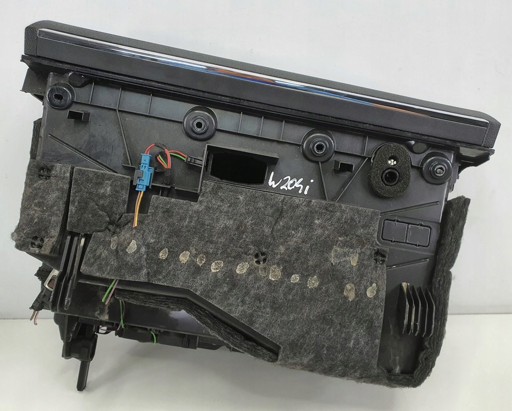 фото №7, Бардачок пасажира mercedes w204 a2046802691