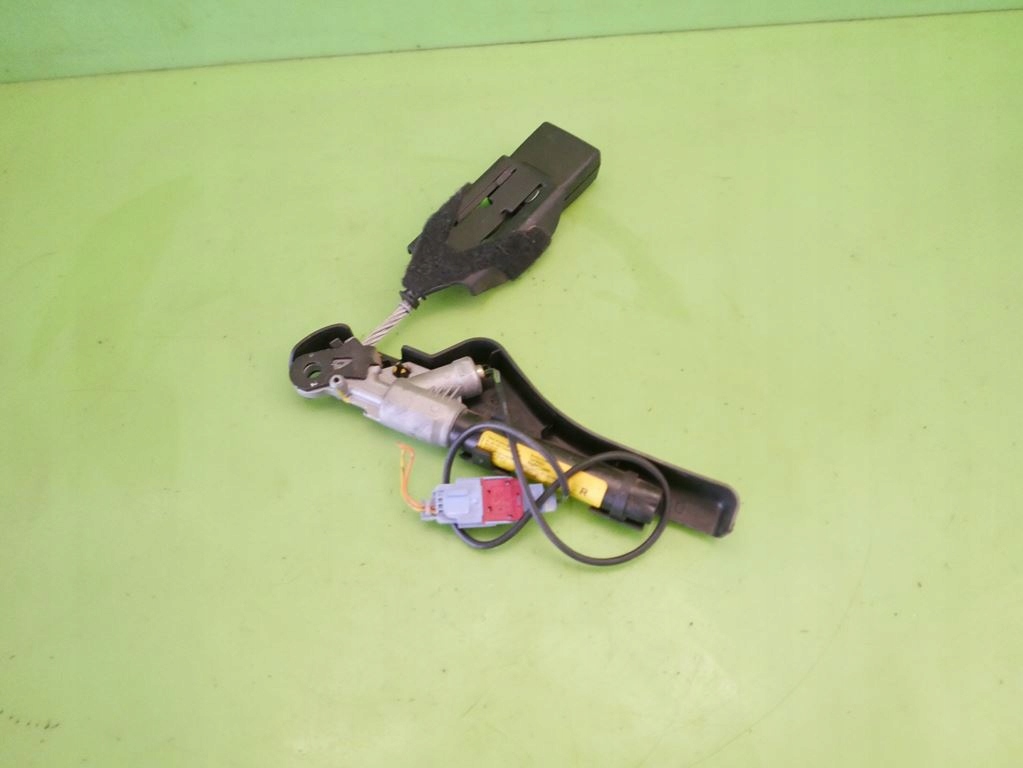 фото №6, Натяжитель замок поперечина перед правое citroen c3 i