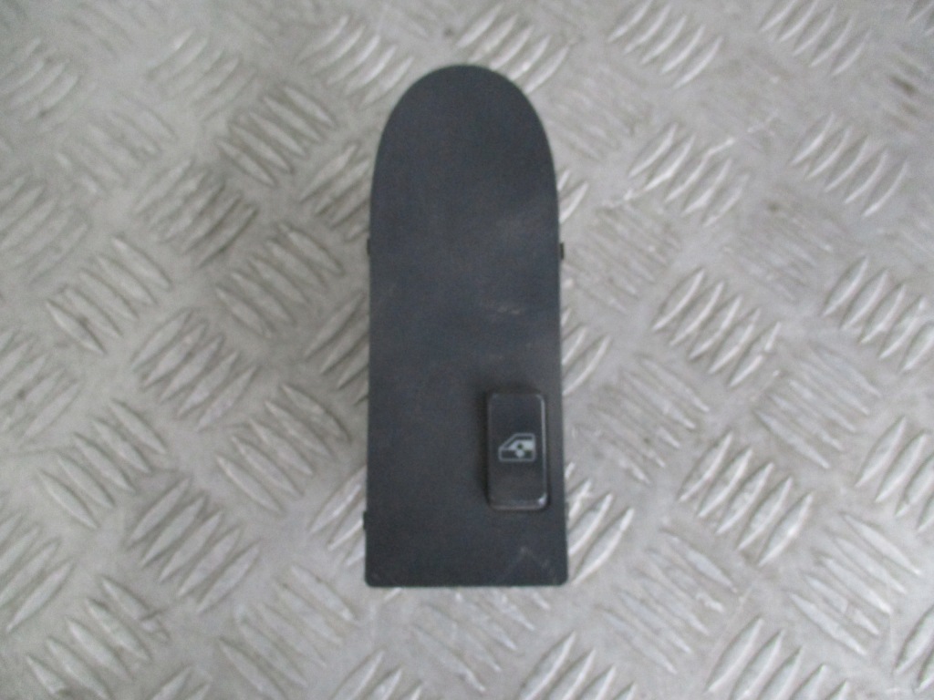 фото №1, Панель окон man tga 00-07r 81258067018