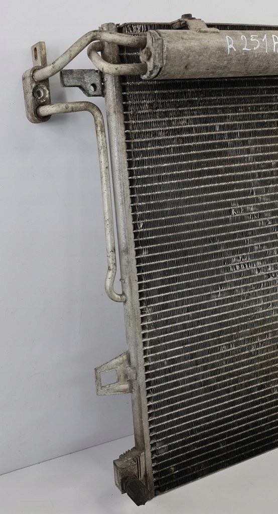 фото №2, Радиатор кондиционера mercedes r-kl w251