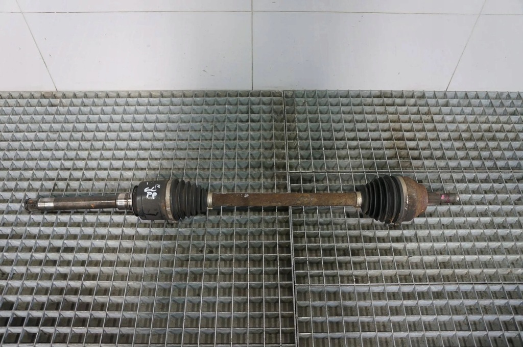 фото №1, Приводной вал правая перед передняя mercedes gl x164 4.0